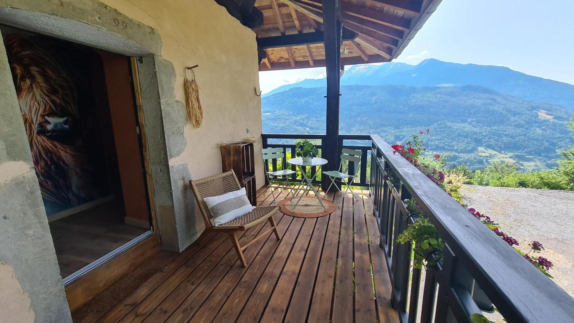Le Refuge Du Montagnard Bed & Breakfast Marthod Exterior foto